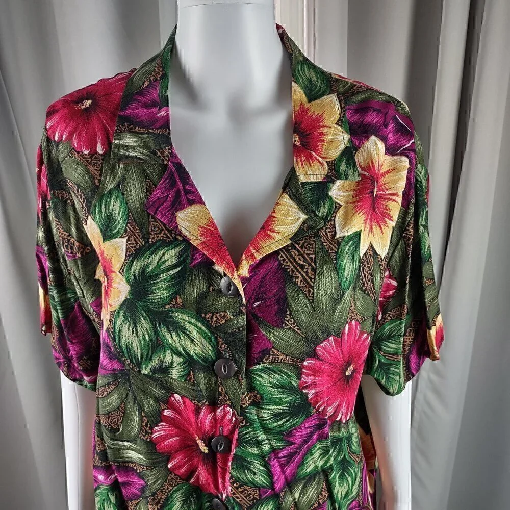 Bentley Women's Green, Pink Floral, Hawaiian 2 Pc Blouse & Skirt Suit Size 22W